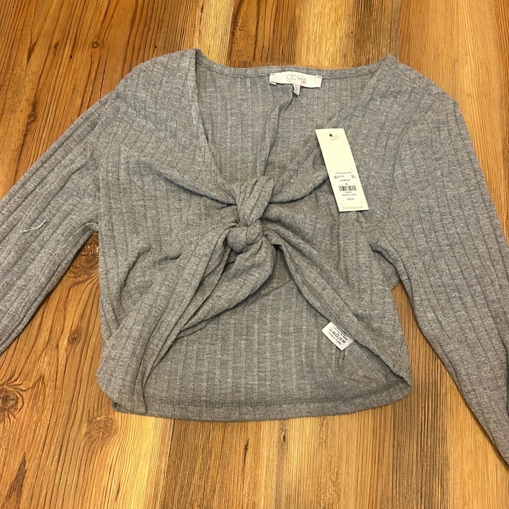 Francesca’s grey cotton ribbed top